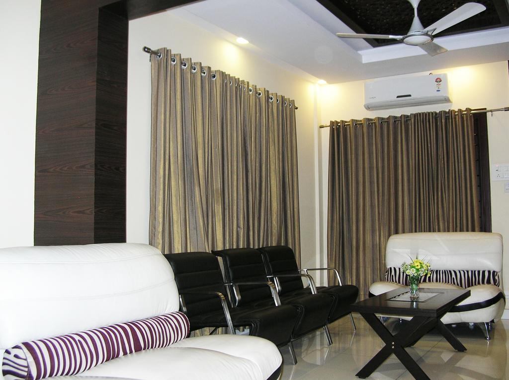 Bed and Breakfast Harsha Residency à Tirupati Chambre photo