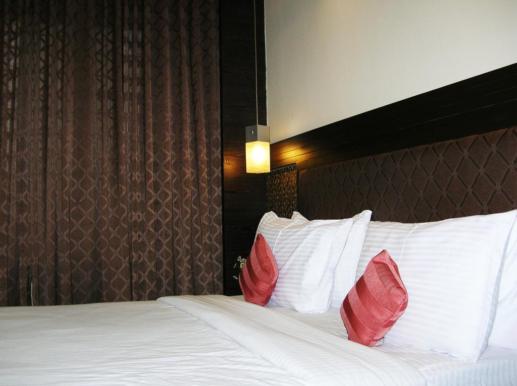 Bed and Breakfast Harsha Residency à Tirupati Chambre photo